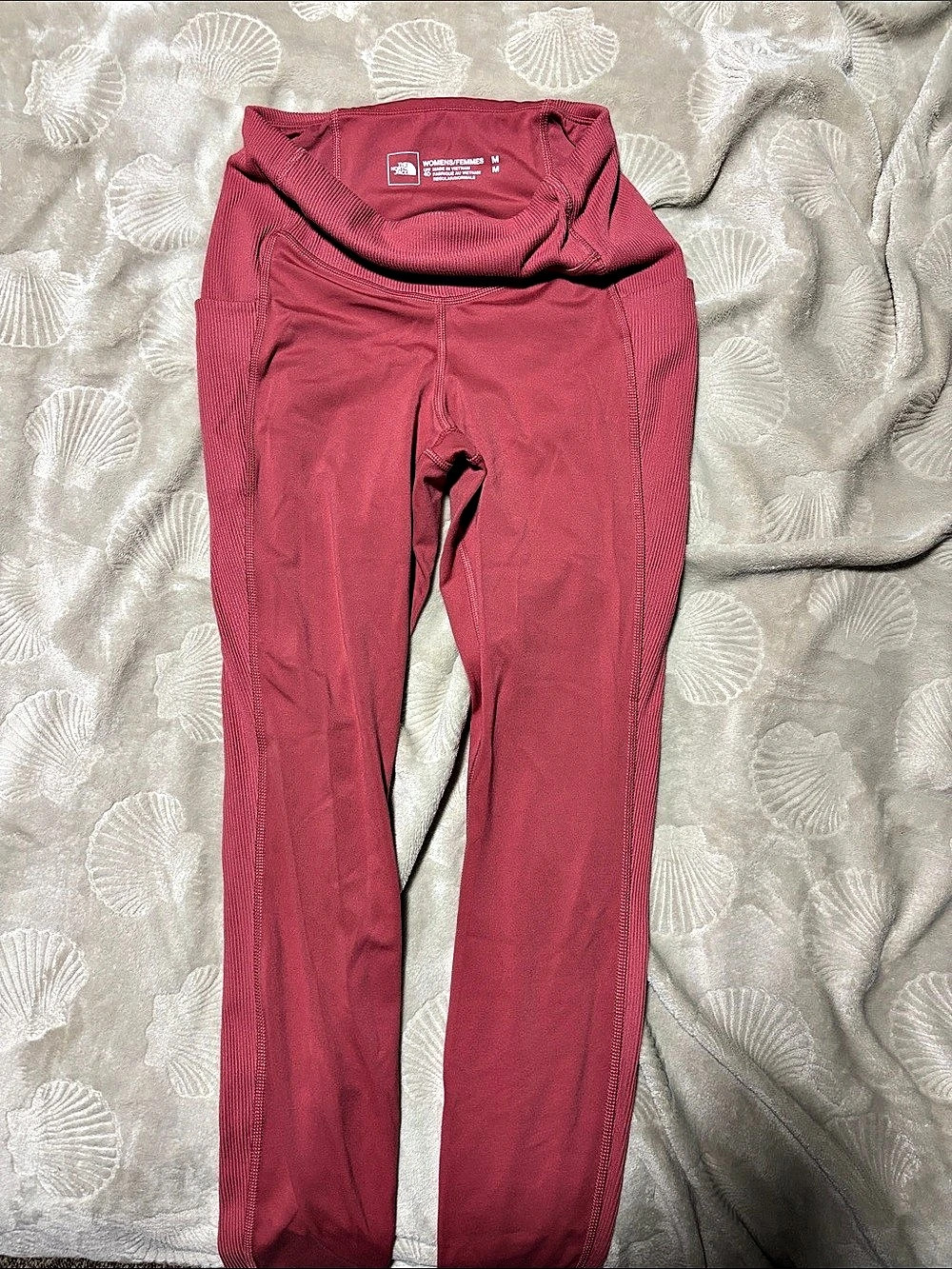 North face Women's Athletic Leggings in Pink Like New